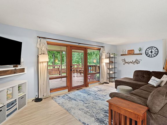 5th image of 1717 Fairmeadows Dr