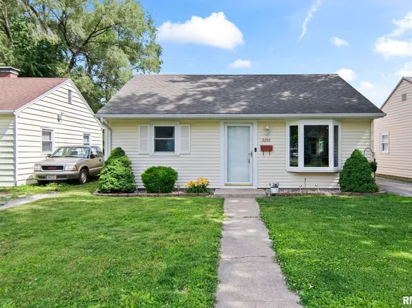 2253 E Converse Ave, Springfield, IL 62702