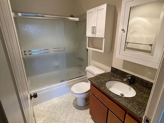 3rd image of 50 Hyde Ct APT 214
