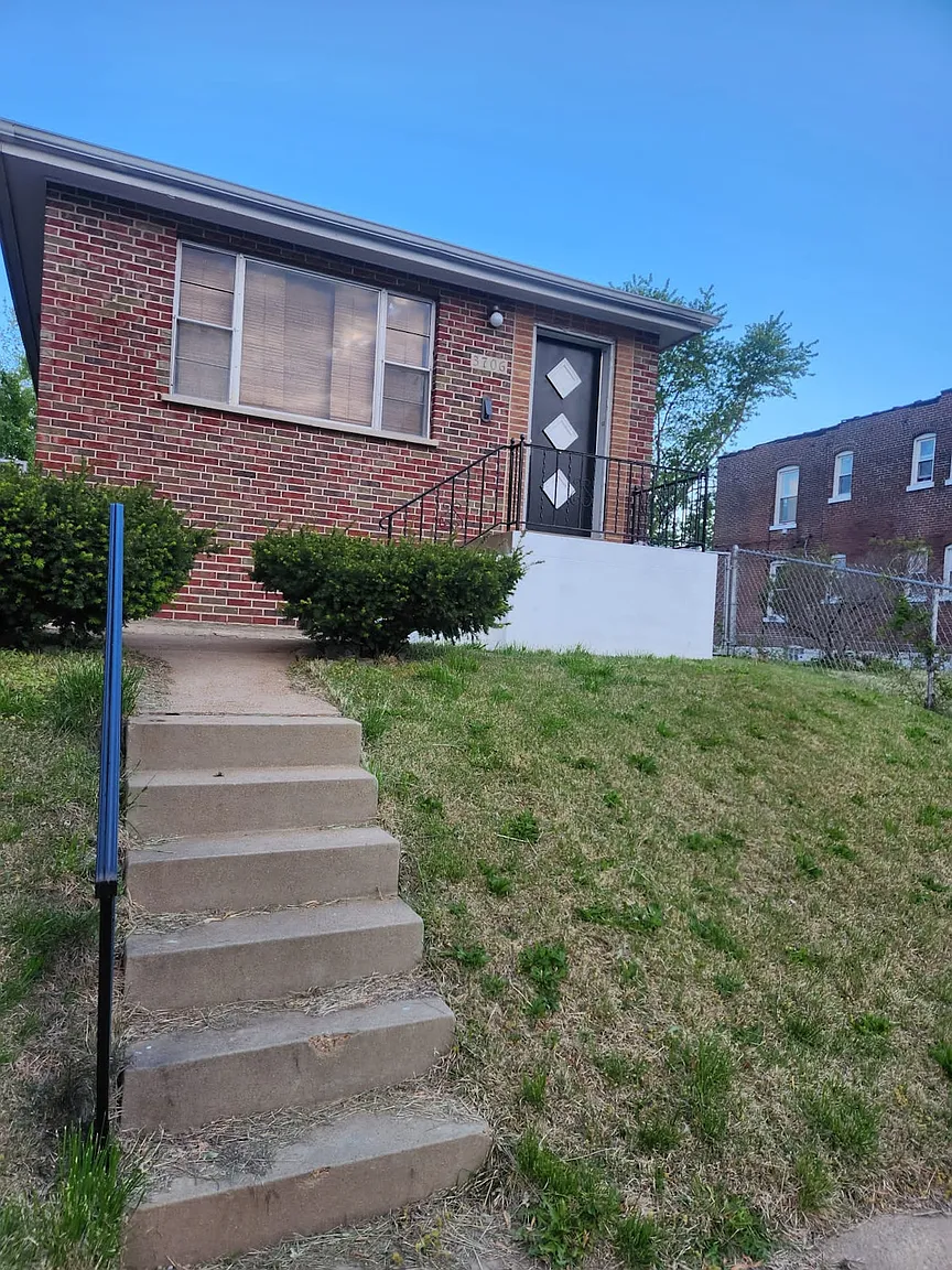 3706 Oregon Ave photo 1