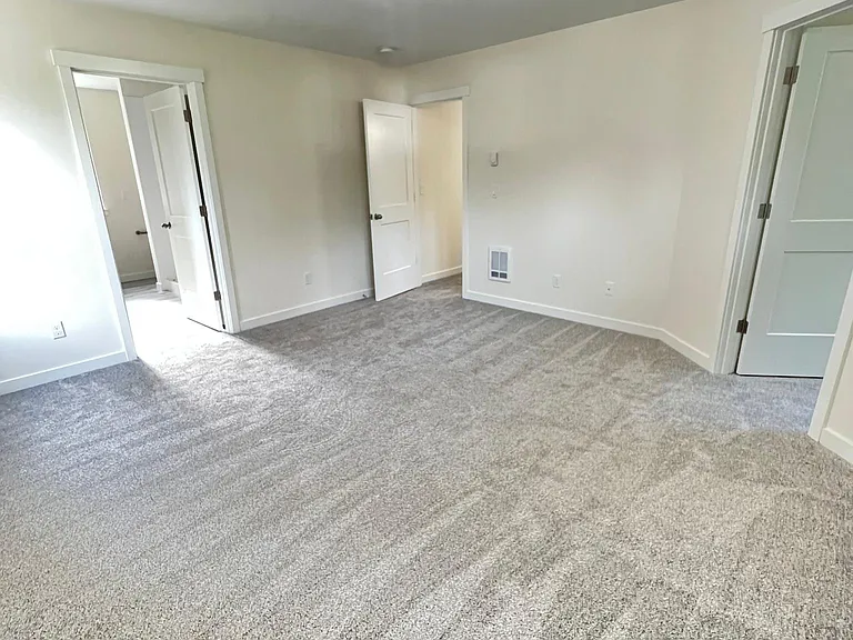 60 Foster Rd NE — Photo 13