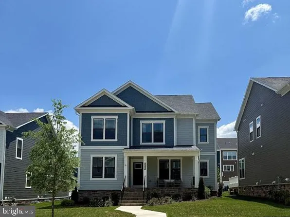 42755 Cannon Chapel Dr, Leesburg, VA 20176