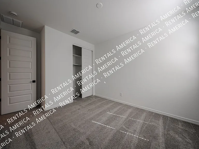 8725 W Windsor Blvd — Photo 24
