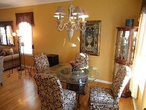 5th image of 9057 Mansfield Dr