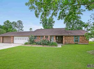 1617 E Belle Helene St, Gonzales, LA 70737
