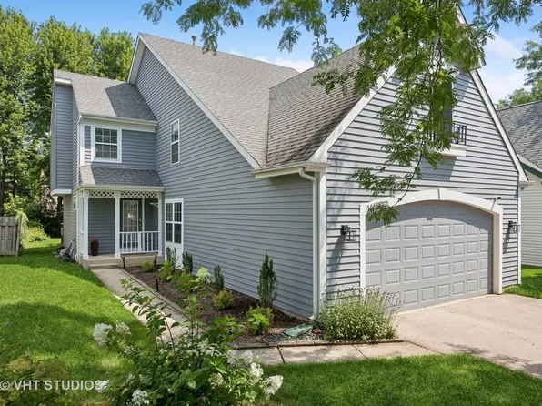 16880 W Serranda Dr, Libertyville, IL 60048