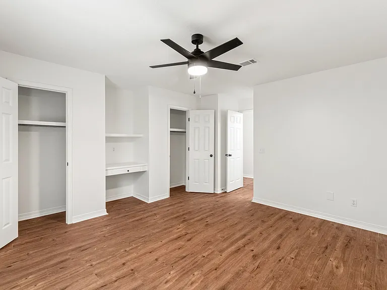 44 Griffith Rd #2 — Photo 7