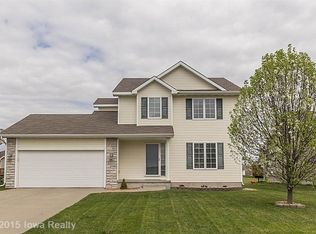 2055 SE Leeann Dr, Waukee, IA 50263