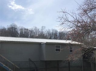 2892 Poca River Rd, Sissonville, WV 25320