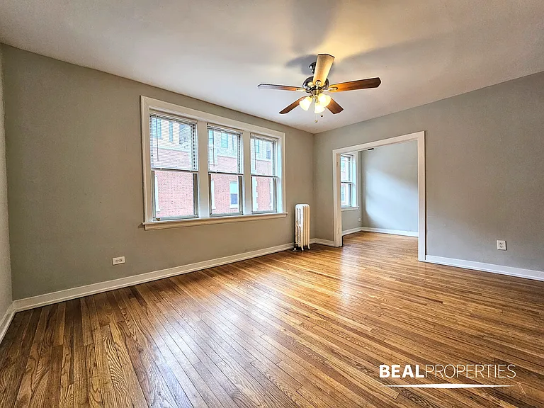 540-48 West Surf — Photo 14
