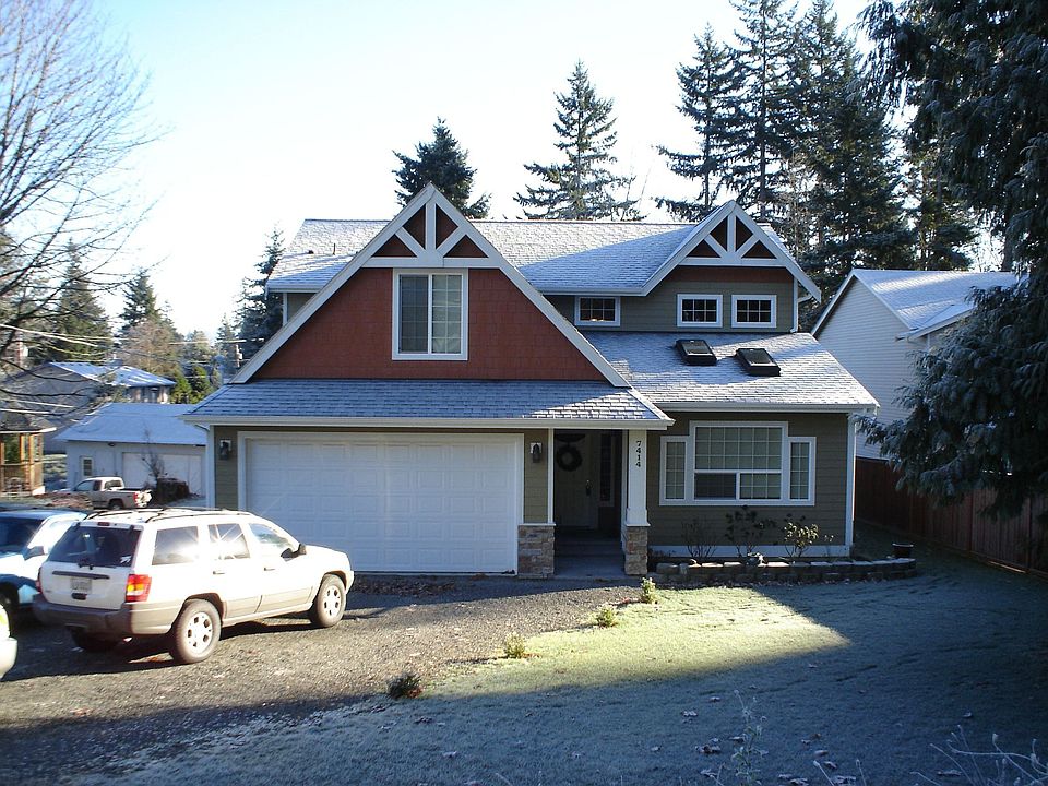 1st image of 7414 207th Ave E