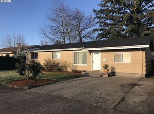 1840 Carter Ln, Springfield, OR 97477