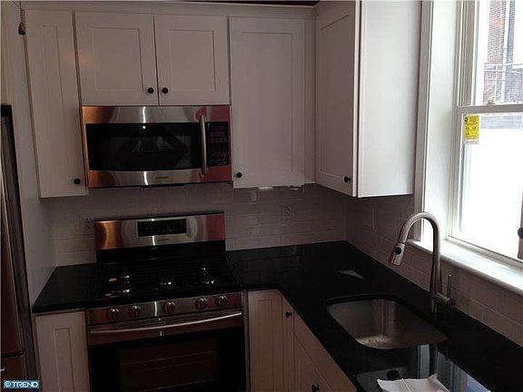 4th image of 2411 S Carlisle St