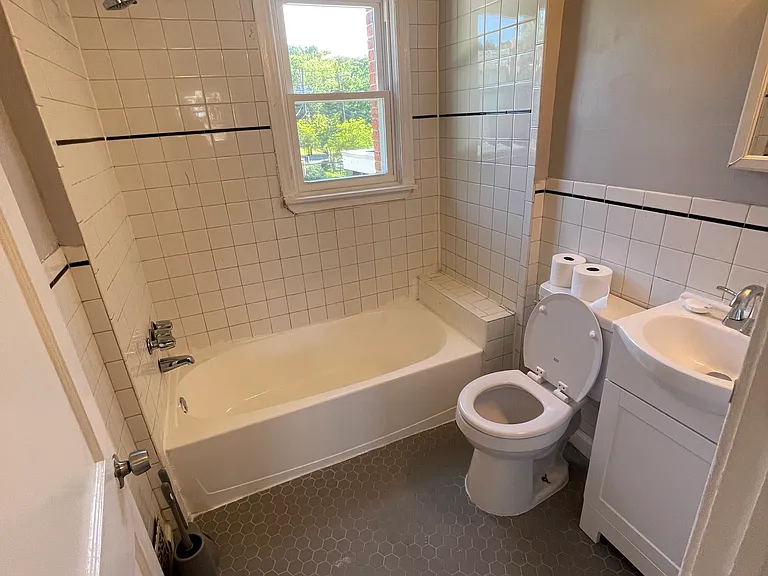 2203 U Pl SE — Photo 7