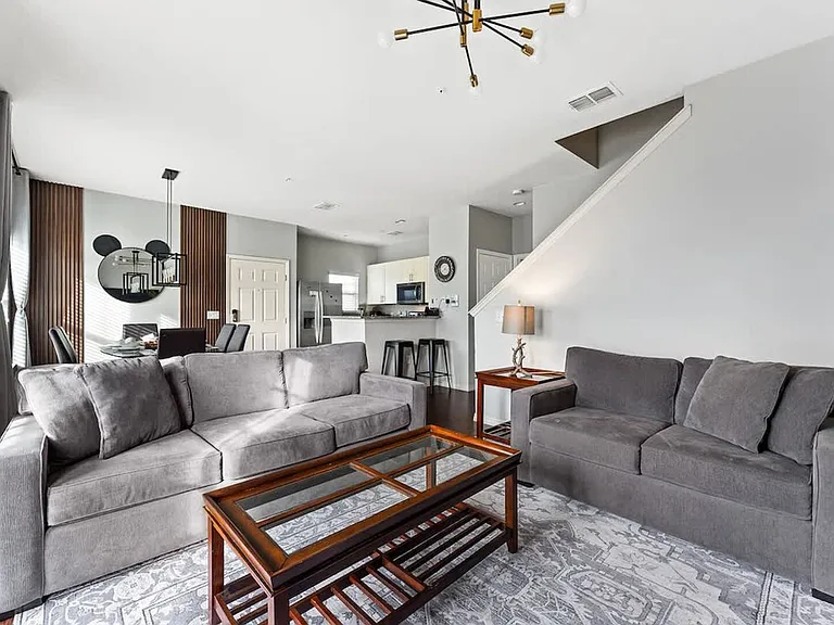 Oyster Ln — Photo 6