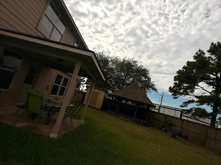 1247 Lavender Shade Ct — Photo 31