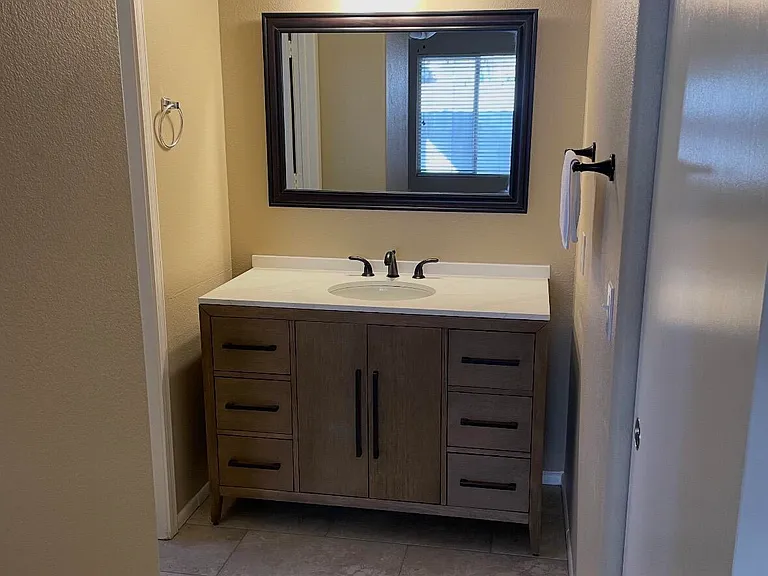 2463 E Springfield Pl — Photo 13