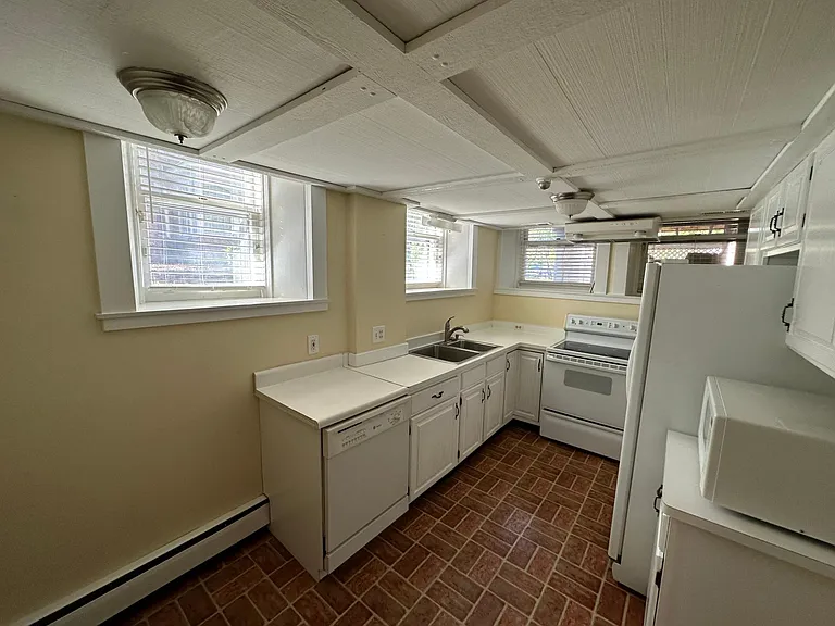 6 Sibley Pl #1 — Photo 8