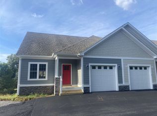 121 Overlook Rd, Staunton, VA 24401