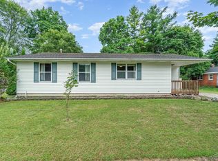749 W Frank St, Caro, MI 48723