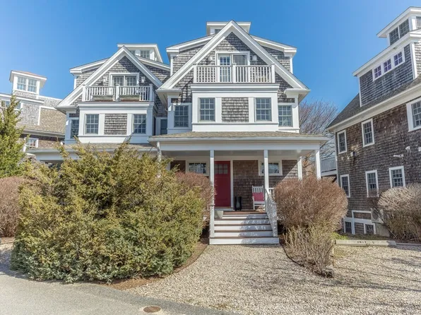 21 Bradford Street Ext #5, Provincetown, MA 02657