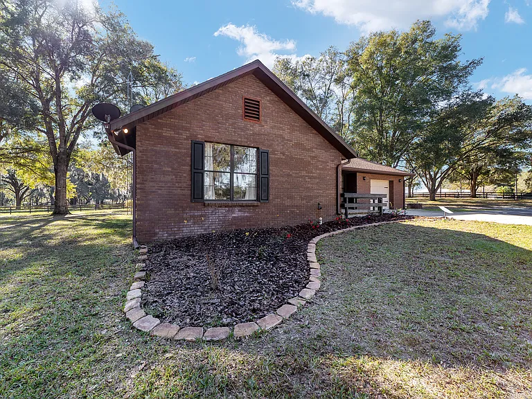 11025 SW 128th Ave — Photo 4