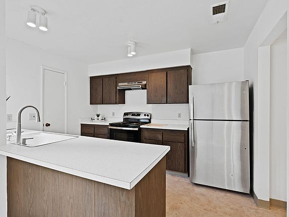 5th image of 116 Oliva Court #B