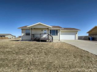 1517 Dacar St, Belle Fourche, SD 57717