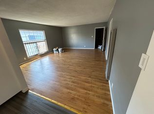709 E 79th St #7, Los Angeles, CA 90001