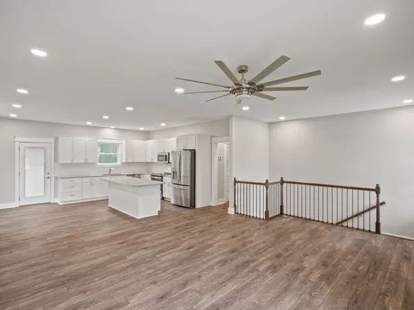 1112 Heather Dr, Goodlettsville, TN 37072