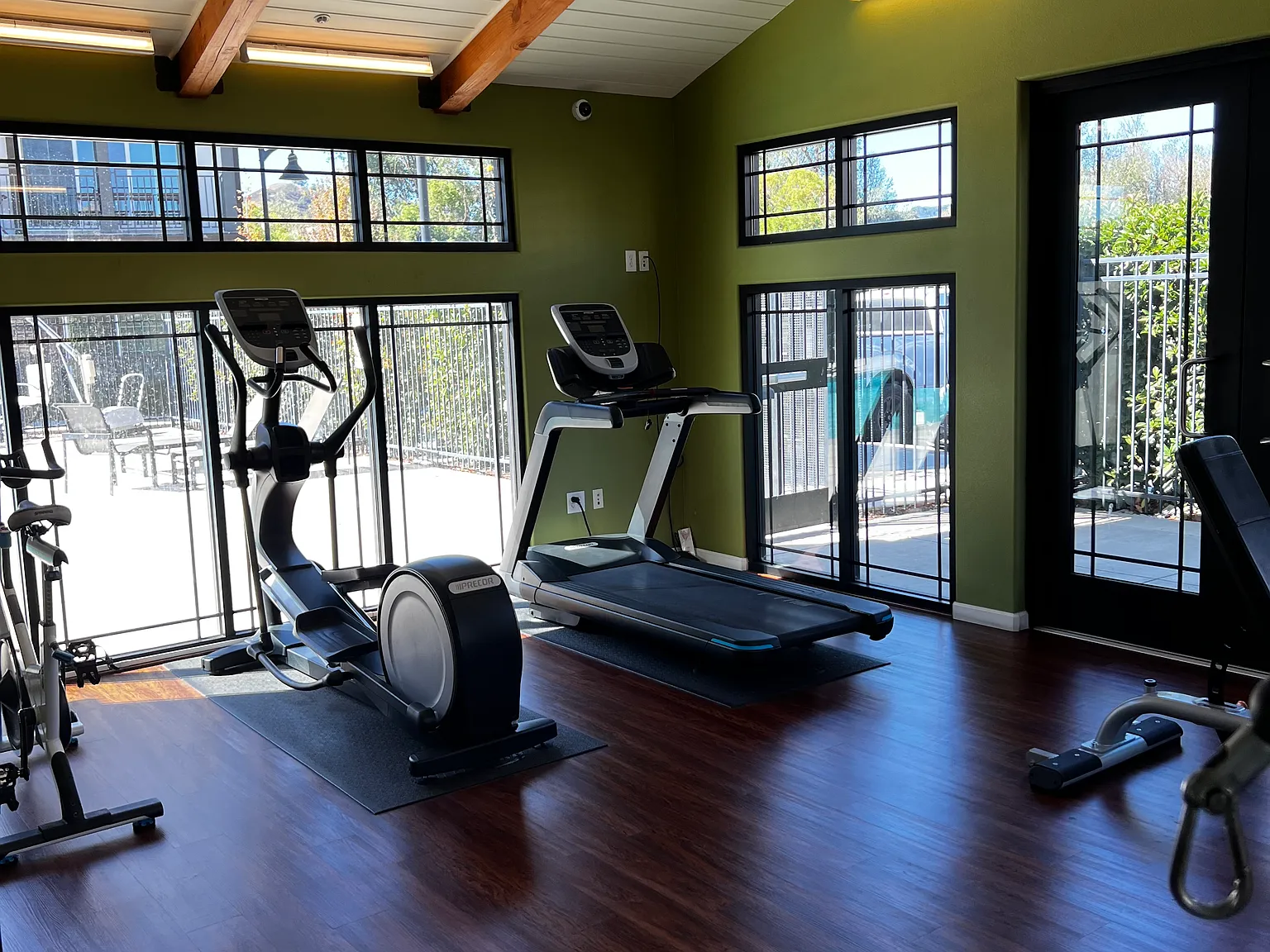 Diamond Creek Condominiums/ Apartments — Photo 3