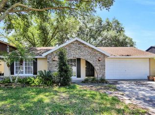2704 Doerun Ct, Tampa, FL 33618