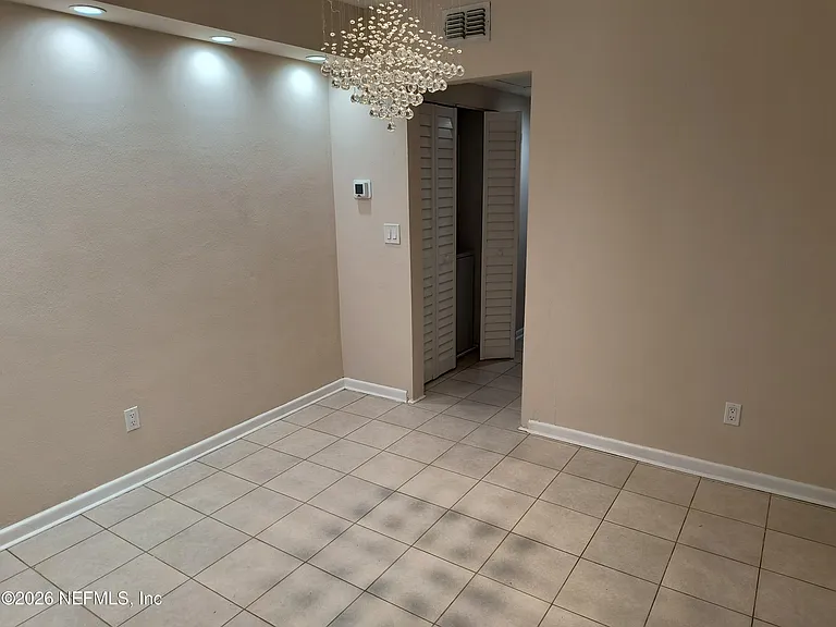 3018 Oak St #2 — Photo 4