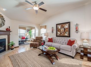 2728 Portage Cir, Waukesha, WI 53189