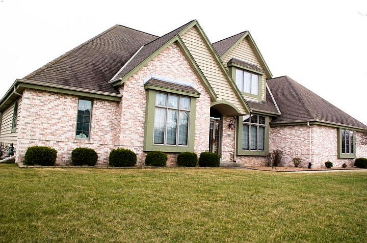 1st image of 13515 W Foxwood Dr