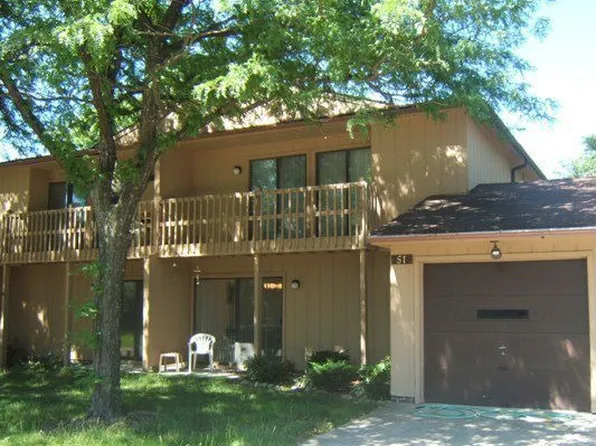 7351 Creekwood Dr #6A, North Royalton, OH 44133