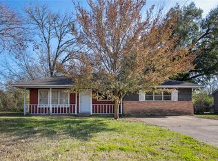 4109 Carter Creek Pkwy, Bryan, TX 77802
