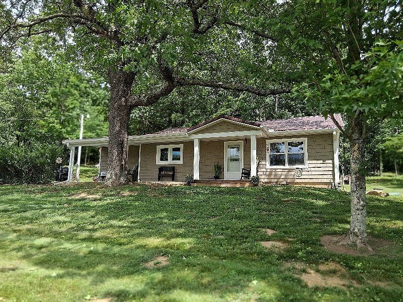 1st image of 3664 Four Mile Rd