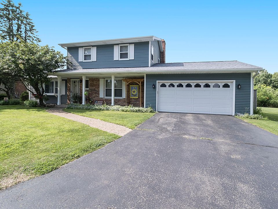 1st image of 258 Brentwood Dr