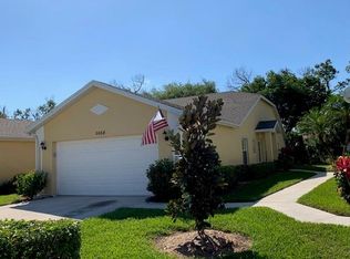 5668 Greenwood Cir, Naples, FL 34112