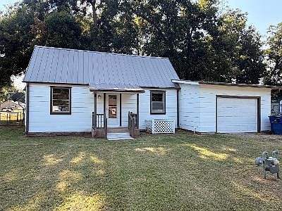 1st image of 408 S Hammack Ave