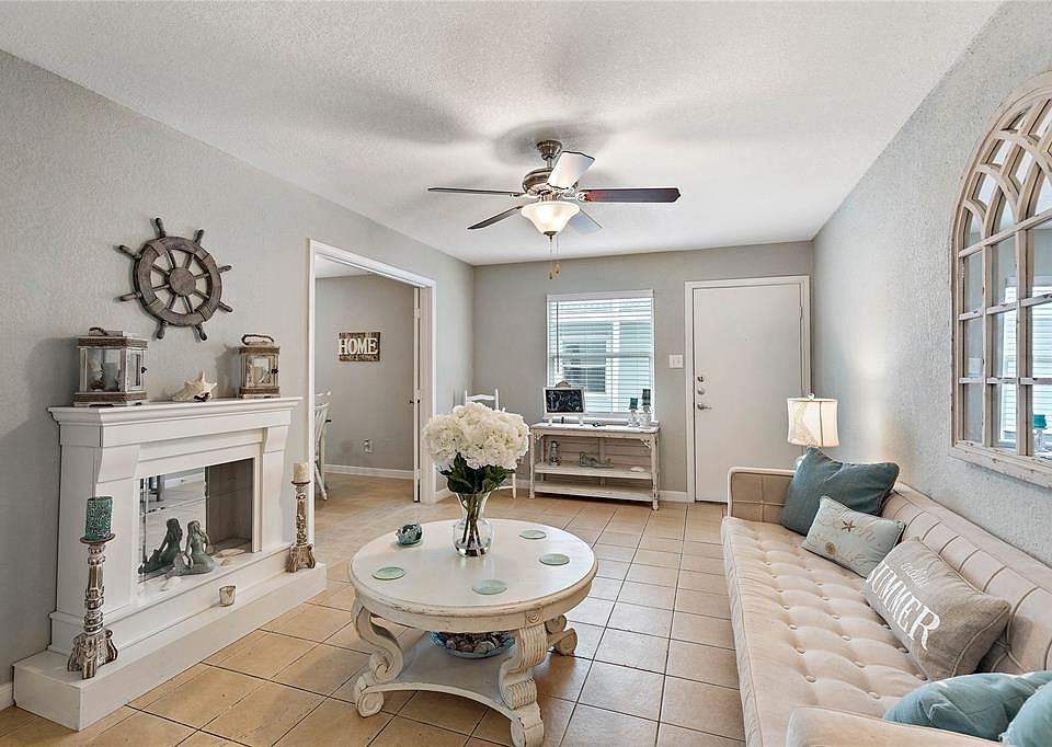 1st image of 2502 Avenue L APT 20