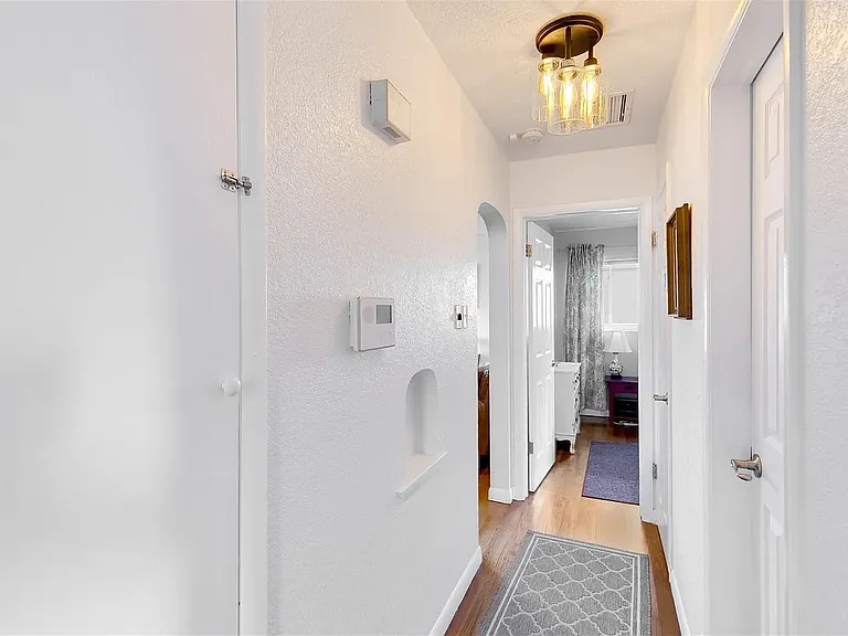 3564 Magnolia St — Photo 4