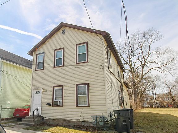 3rd image of 1019 Hancock St