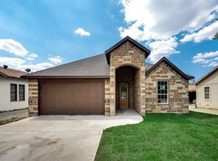 2707 Prairie Ave, Fort Worth, TX 76164
