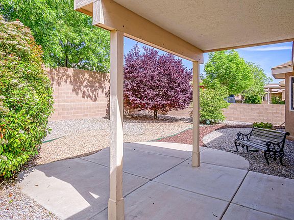 5th image of 10415 Griffon Dr NW