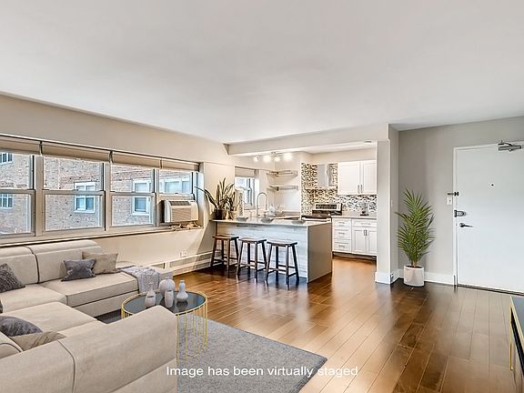 4th image of 4950 N Marine Dr APT 307