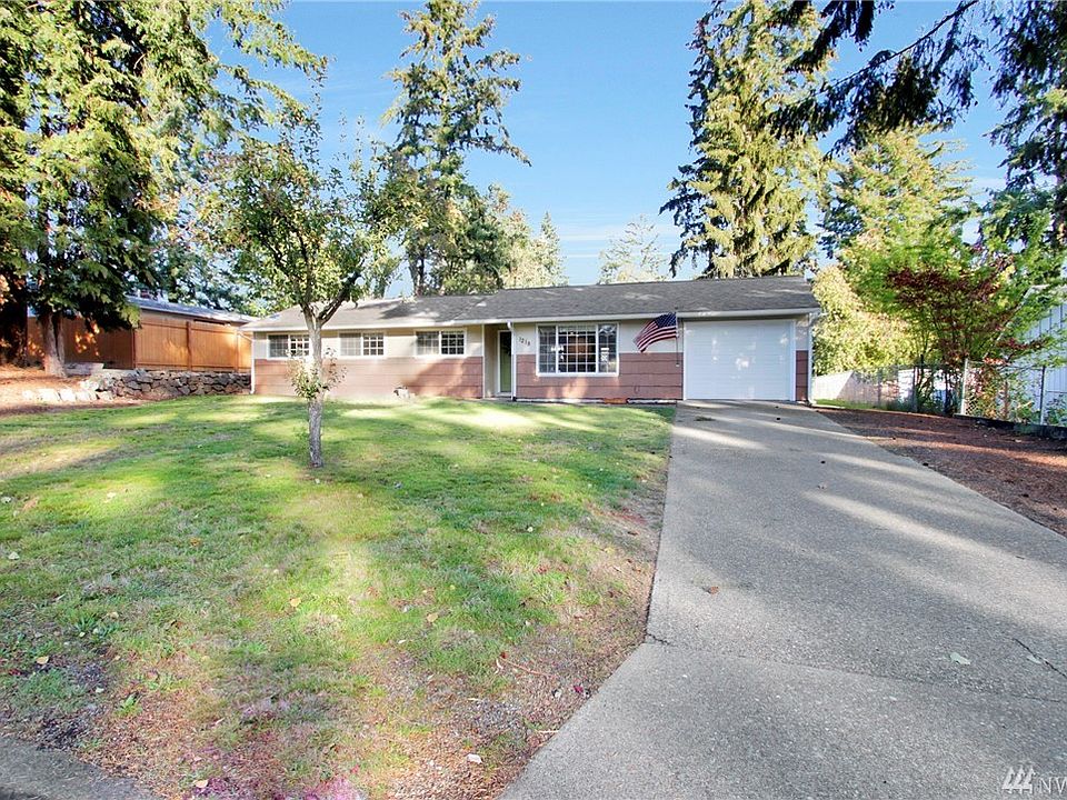 1st image of 1218 Wynoochee Pl NE