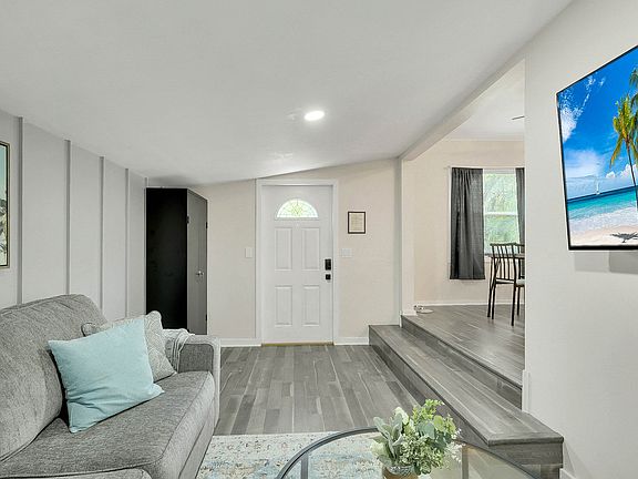 5th image of 918 34th St