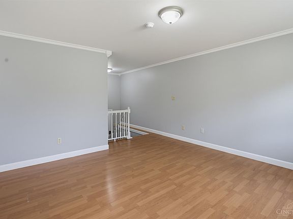 3rd image of 3506 Niagara St